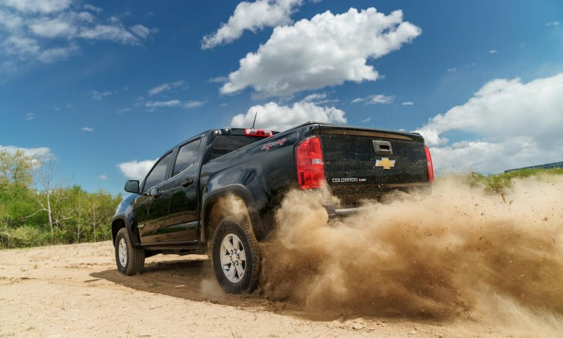 Bushwacker 40143-02 15-19 Chevy Colorado (Excl. ZR2) OE Style Fender Flares 2pc Front - Black