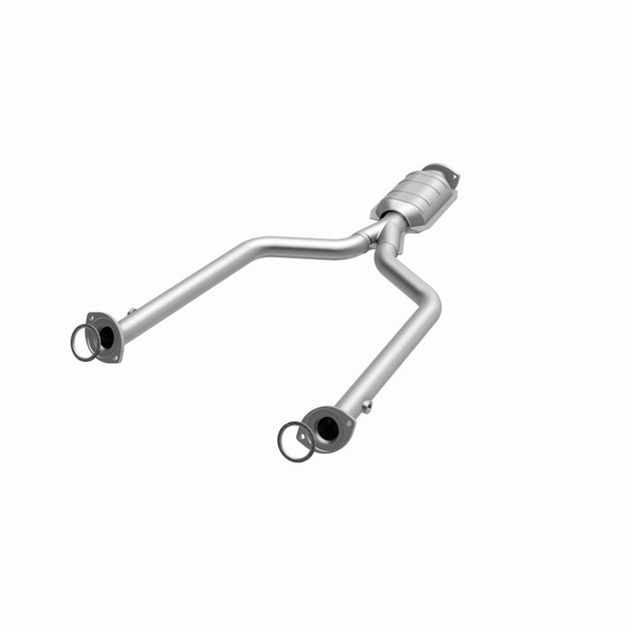 Magnaflow 24321 MagnaFlow Conv DF 02-08 Lexus SC430 4.3L Rear