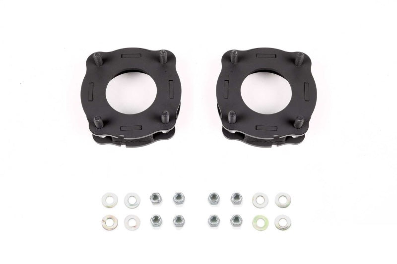 Fabtech FTL5606 2022 Toyota Tundra 1.5in Leveling Kit - Front Spacers and Hardware