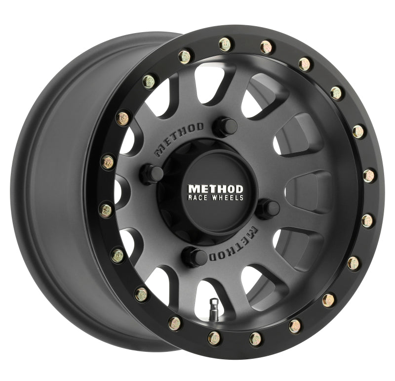 Method Wheels MR40157046843B Method MR401 UTV Beadlock 15x7 / 4+3/13mm Offset / 4x156 / 132mm CB Titanium Wheel- Matte Black Ring