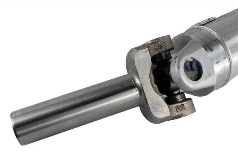 Ford Racing M-4602-JA 96-04 Ford Mustang (w/ Manual Trans & 31 Spline) One Piece Aluminum Driveshaft Assembly
