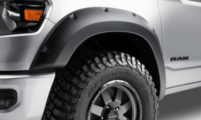 Bushwacker 58137-08 19-21 Dodge RAM 2500 / 3500 (Excl. Dually) Forge Style Flares 4pc - Black