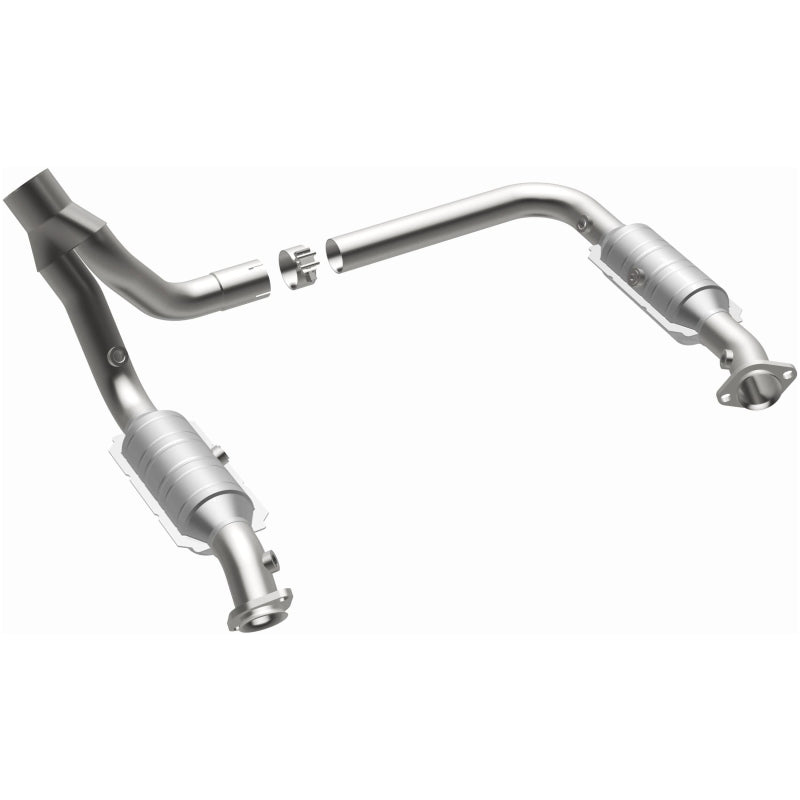 Magnaflow 52451 Conv DF 2007 RAM 1500 V8 5.7 OEM Underbody