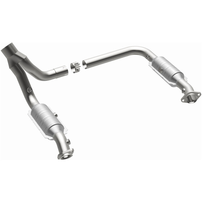 Magnaflow 52451 Conv DF 2007 RAM 1500 V8 5.7 OEM Underbody