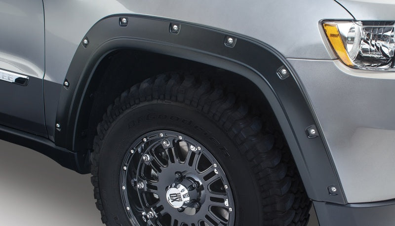 Bushwacker 10075-02 11-18 Jeep Grand Cherokee Pocket Style Flares 2pc Does Not Fit SRT8 - Black