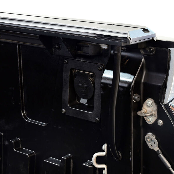 Westin 19-50285 22-26 Toyota Tundra 5ft 5in. (66in.) Bed Electric Retractable Tonneau Cover - Black