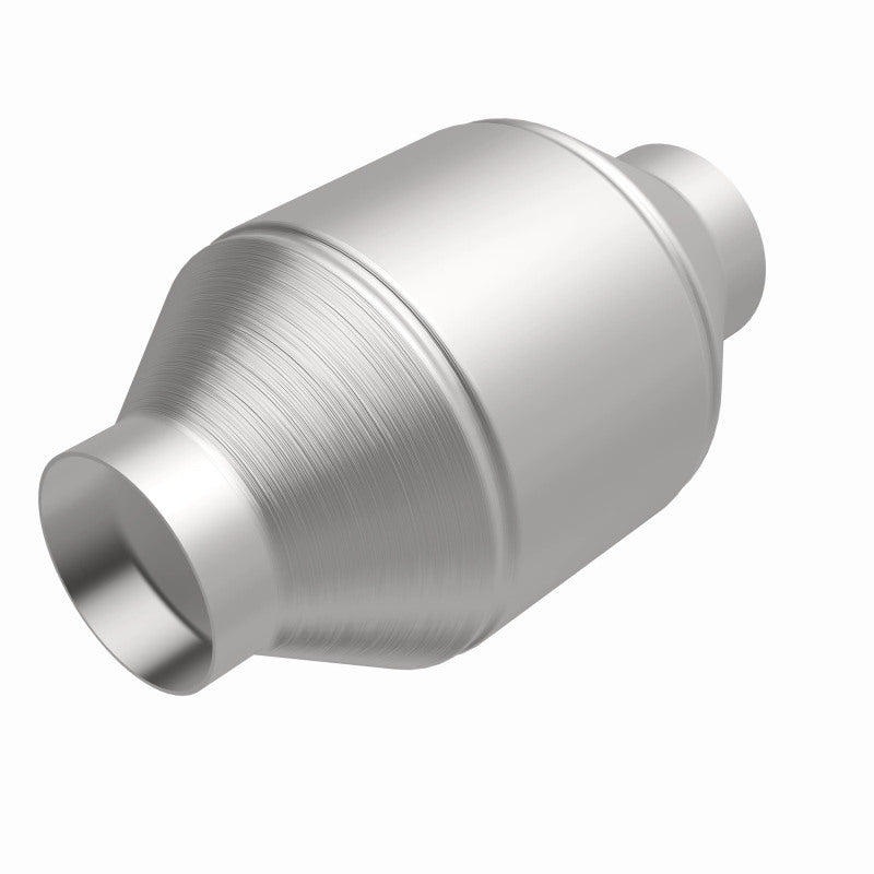 Magnaflow 51656 MagnaFlow Conv Univ 2.5in Inlet/Outlet Center/Center Round 3in Body L x 5in W x 8.75in Overall L