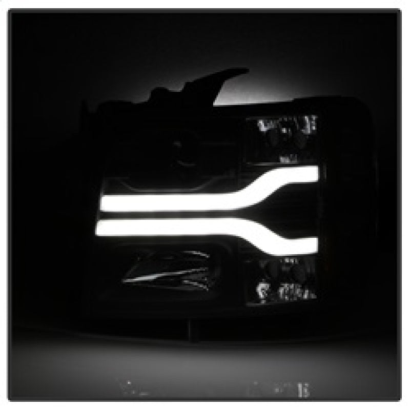 SPYDER 5083609 Spyder Chevy Silverado 1500 07-13 Version 3 Projector Headlights - Black PRO-YD-CS07V3-LBDRL-BK