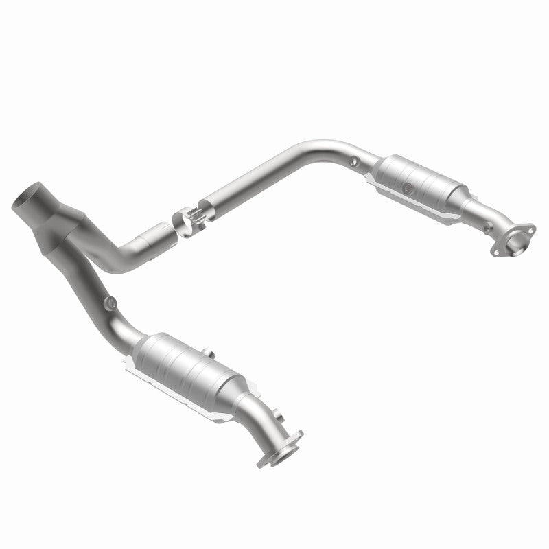 Magnaflow 52451 Conv DF 2007 RAM 1500 V8 5.7 OEM Underbody