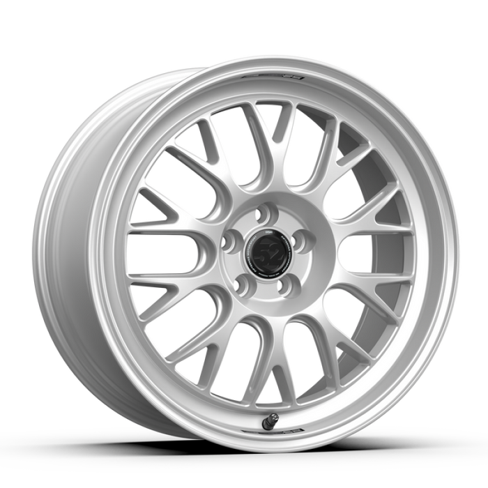 fifteen52 RSHRS-89050+42 Holeshot RSR 18x9 5x100 42mm ET 73.1mm Center Bore Radiant Silver