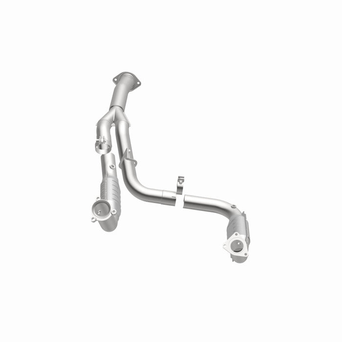 Magnaflow 21-252 MagnaFlow Conv Direct Fit 11-16 Chevrolet Silverado 2500HD/3500HD / GMC Sierra 2500HD/3500HD