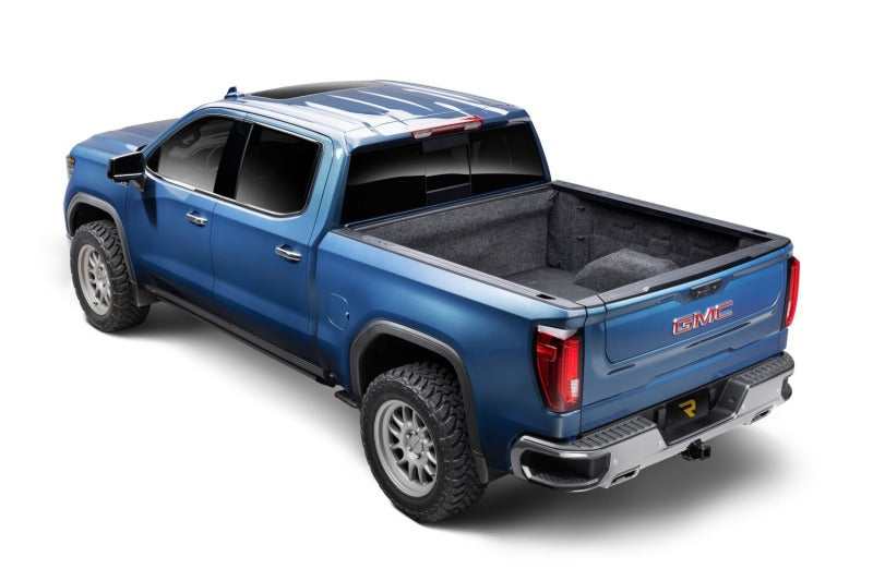 AMP Research 78255-01A 22-23 Chevy/GMC Silverado/Sierra 1500 & 2024 2500/3500HD Double/CC PowerStep Xtreme