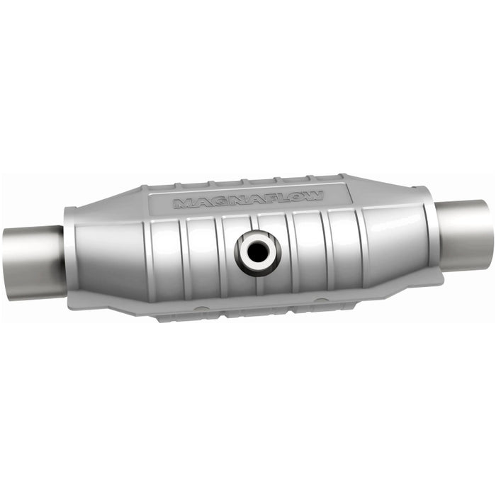 Magnaflow 94056 MagnaFlow Conv Univ 2.5 Mid O2