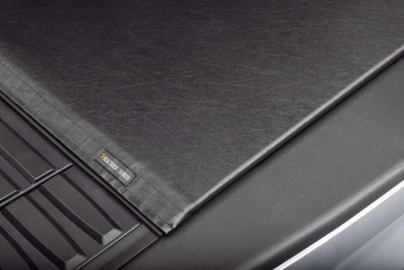 Truxedo 547901 12-18 RAM 1500 w/RamBox & 19-20 RAM 1500 Classic w/RamBox 6ft 4in Lo Pro Bed Cover