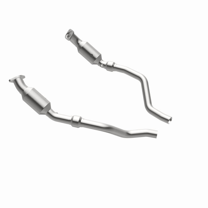 Magnaflow 16421 MagnaFlow Conv D/F 05- 300C/Magnum 5.7 w/cats