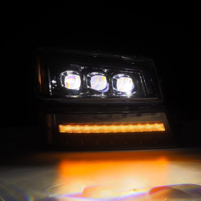 AlphaRex 880254 03-06 Chevy Silverado 1500/2500HD/3500HD/Avalanche Alpha-Black NOVA LED Proj Headlights