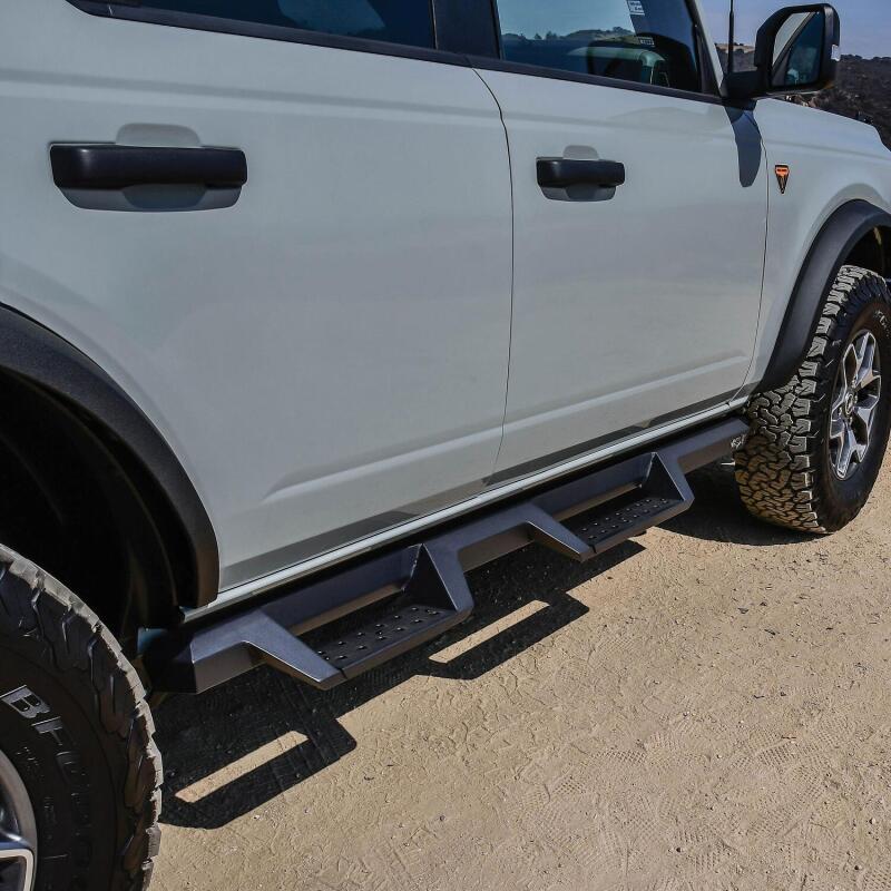 Westin 56-14195 /HDX 2021+ Ford Bronco Drop Nerf Step Bars - Textured Black