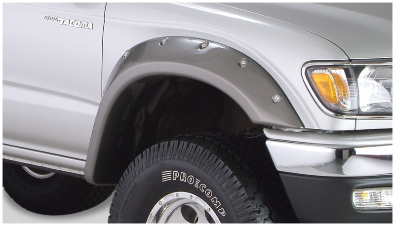 Bushwacker 31919-02 95-04 Toyota Tacoma Fleetside Cutout Style Flares 4pc 74.5in Bed w/ 4WD Only - Black