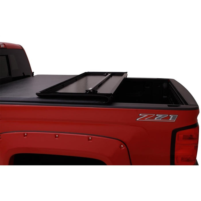 LUND 969186 Lund 16-23 Toyota Tacoma (5ft. Bed) Hard Fold Tonneau Cover - Black