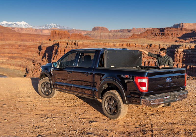 Undercover AX22029 UnderCover 2021+ Ford F-150 Crew Cab 5.5ft Armor Flex Bed Cover Cover