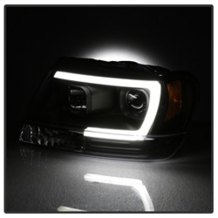 SPYDER 5085221 Spyder 99-04 Jeep Grand Cherokee Projector Headlights - Light Bar DRL LED - Black