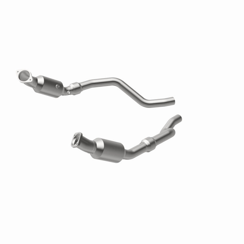 Magnaflow 16421 MagnaFlow Conv D/F 05- 300C/Magnum 5.7 w/cats
