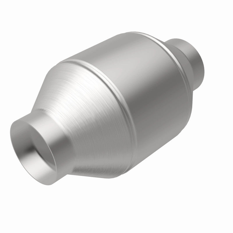 Magnaflow 51656 MagnaFlow Conv Univ 2.5in Inlet/Outlet Center/Center Round 3in Body L x 5in W x 8.75in Overall L