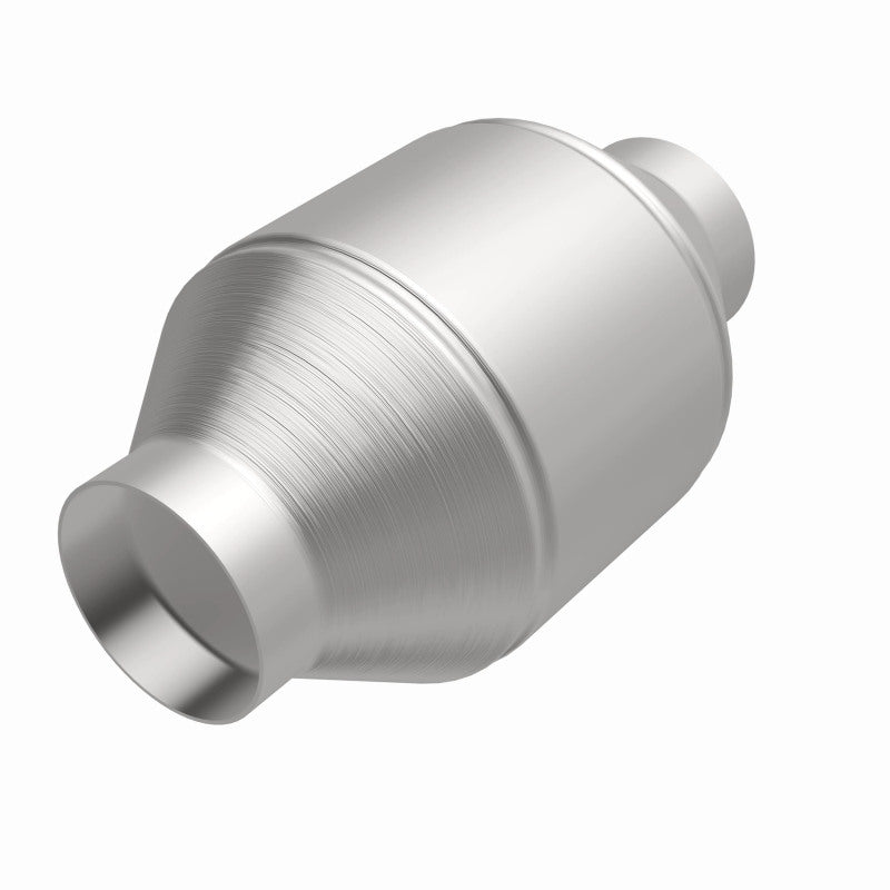 Magnaflow 51656 MagnaFlow Conv Univ 2.5in Inlet/Outlet Center/Center Round 3in Body L x 5in W x 8.75in Overall L