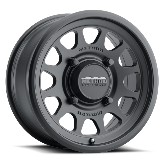 Method Wheels MR41451012564 Method MR414 Bead Grip 15x10 / 6+4/25mm Offset / 5x4.5 / 76mm CB Matte Black Wheel