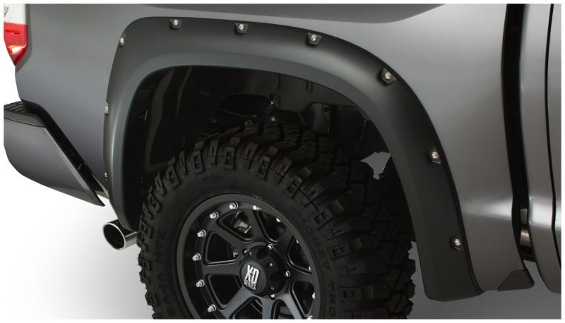 Bushwacker 30918-02 14-18 Toyota Tundra Fleetside Pocket Style Flares 4pc 66.7/78.7/97.6in Bed - Black