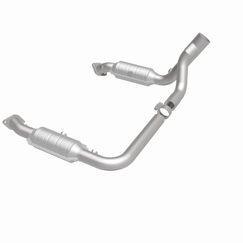 Magnaflow 52451 Conv DF 2007 RAM 1500 V8 5.7 OEM Underbody
