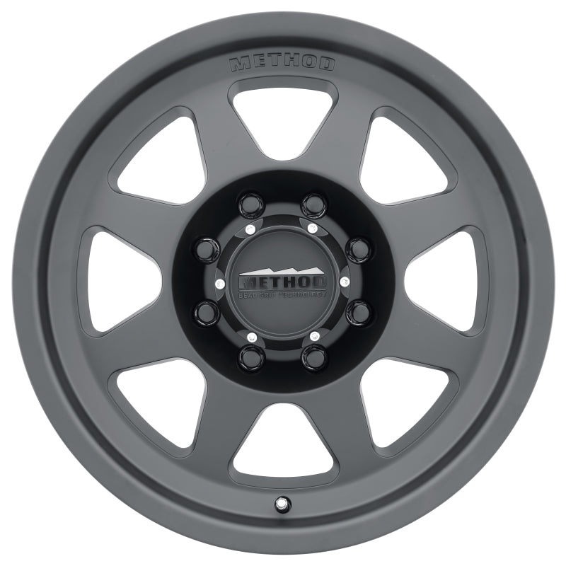 Method Wheels MR70189087518H Method MR701 HD 18x9 +18mm Offset 8x170 130.81mm CB Matte Black Wheel