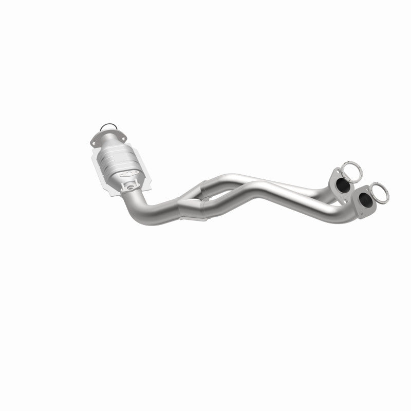 Magnaflow 23120 MagnaFlow Conv DF 96-97 Lexus LX450 4.5L / 95-97 Toyota Land Cruiser 4.5L Front