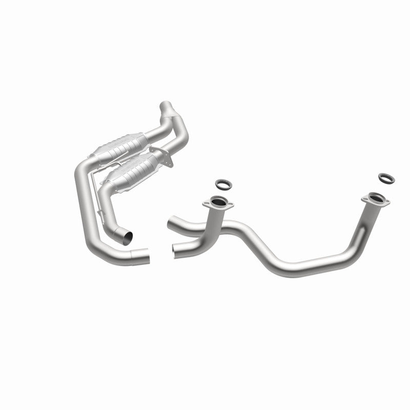 Magnaflow 23479 MagnaFlow Conv DF GM 89 92 (2.5in Tubing)