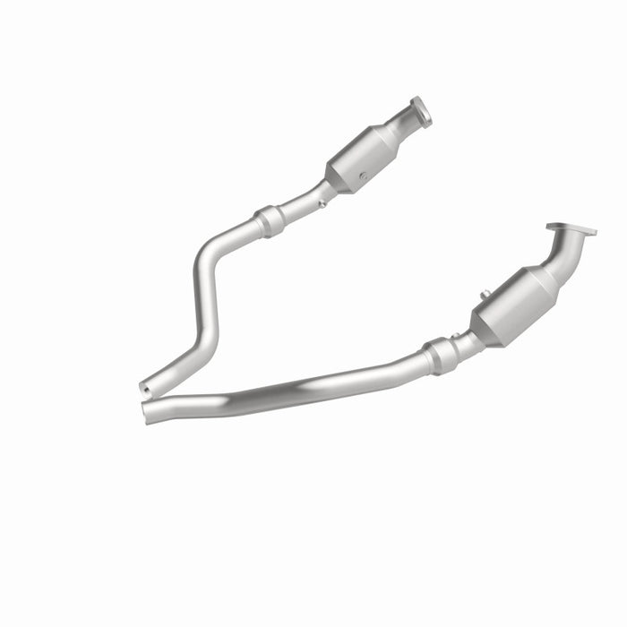 Magnaflow 16421 MagnaFlow Conv D/F 05- 300C/Magnum 5.7 w/cats
