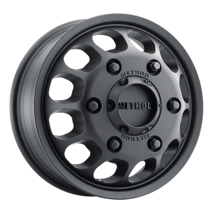 Method Wheels MR901655925117 Method MR901 - FRONT 16x5.5 +117mm Offset 6x205 161.04mm CB Matte Black Wheel