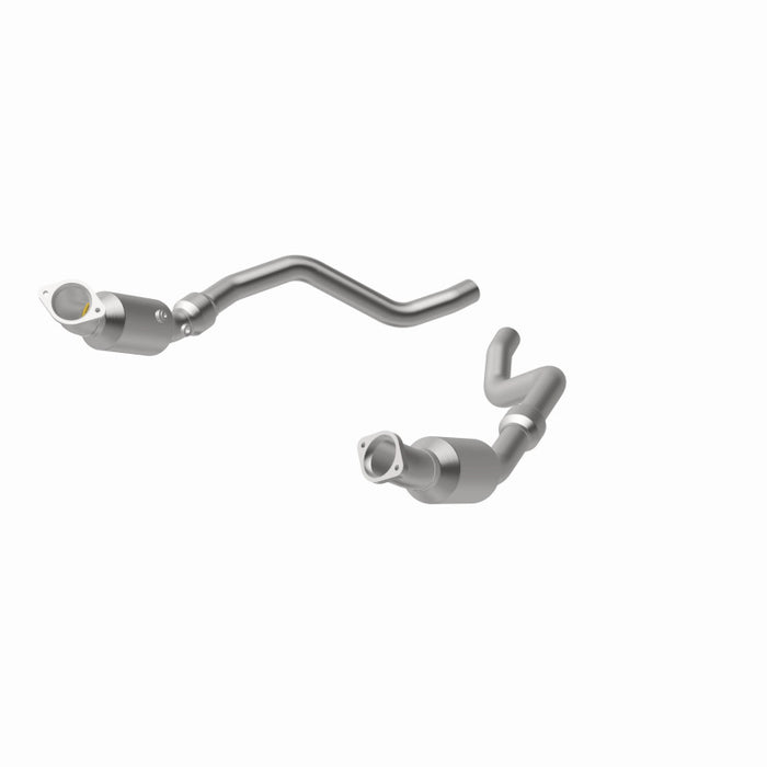 Magnaflow 16421 MagnaFlow Conv D/F 05- 300C/Magnum 5.7 w/cats