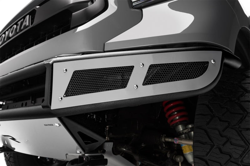 N-Fab T061MRDS M-RDS Front Bumper 06-17 Toyota FJ Cruiser - Tex. Black w/Silver Skid Plate