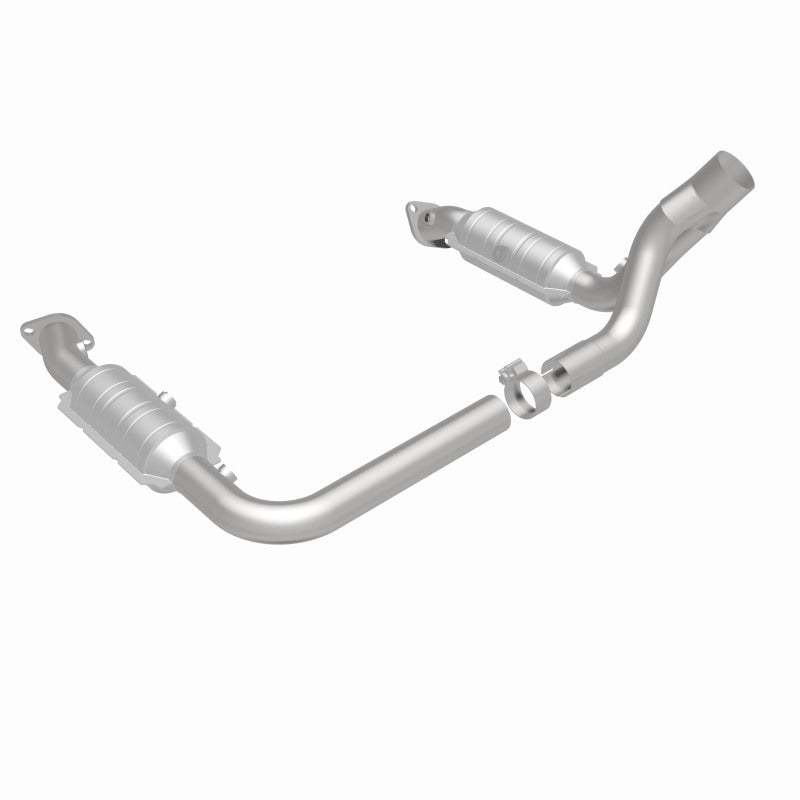 Magnaflow 52451 Conv DF 2007 RAM 1500 V8 5.7 OEM Underbody