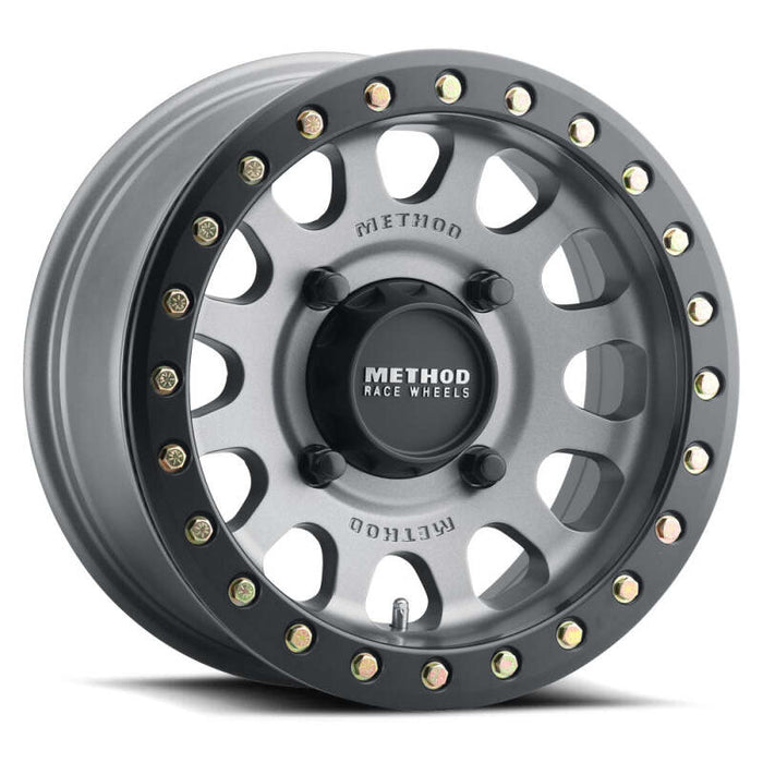 Method Wheels MR40156046851B Method MR401 UTV Beadlock 15x6 / 5+1/53mm Offset / 4x156 / 132mm CB Titanium Wheel- Matte Black Ring