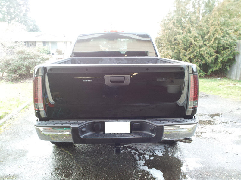 SPYDER 5014955 Spyder GMC Sierra 07-13 (Not 3500 Dually 4 Rear Wheels)LED Tail Lights Red Clear ALT-YD-GS07-LED-RC