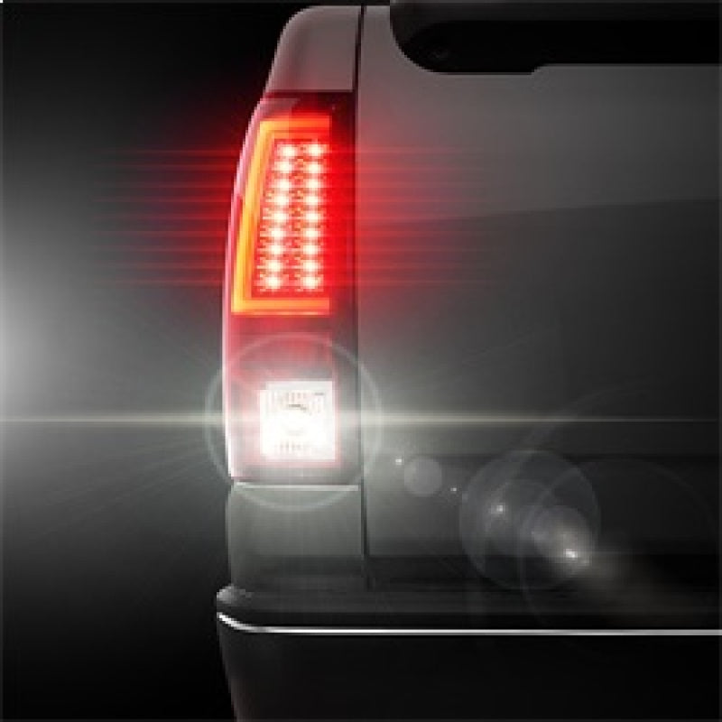 SPYDER 5081926 Spyder Chevy Silverado 1500/2500 03-06 Version 2 LED Tail Lights - Red Clear ALT-YD-CS03V2-LED-RC