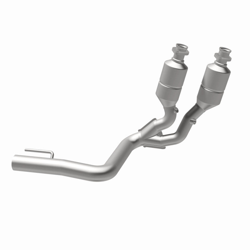 Magnaflow 24507 MagnaFlow Conv DF 99-04 Jeep Grand Cherokee 4.0L Front