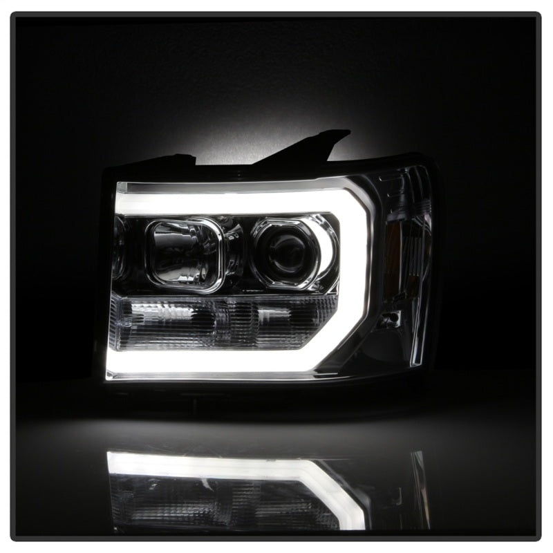 SPYDER 5083647 Spyder GMC Sierra 1500/2500/3500 07-13 V2 Projector Headlights - Chrome PRO-YD-GS07V2-LBDRL-C
