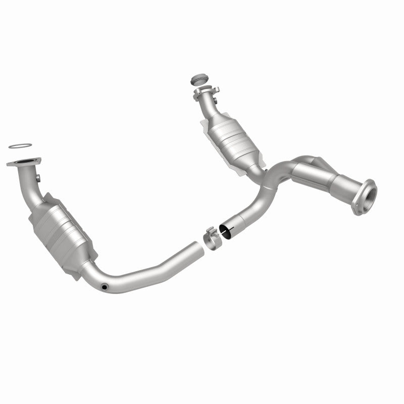 Magnaflow 49631 MagnaFlow Conv DF 07-08 Escalade 6.2 Driver Side OEM