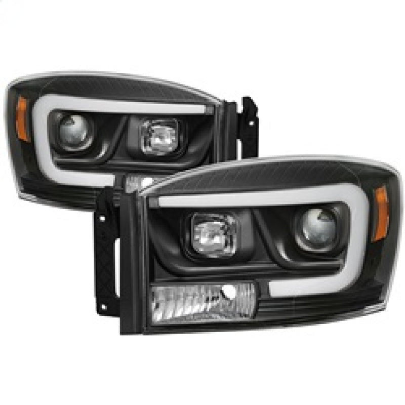 SPYDER 5085306 Spyder Dodge RAM 1500 06-08 V2 Projector Headlights - Light Bar DRL - Black (PRO-YD-DR06V2-LB-BK)
