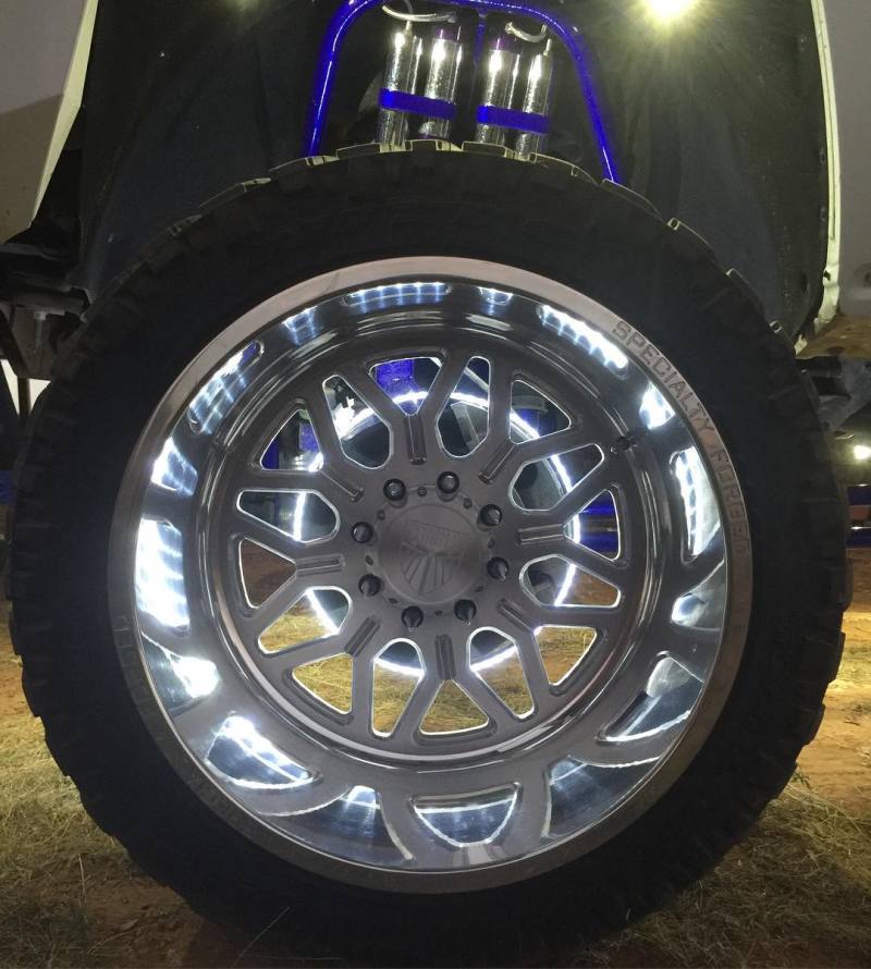 ORACLE Lighting 4215-001 Oracle LED Illuminated Wheel Rings - White SEE WARRANTY