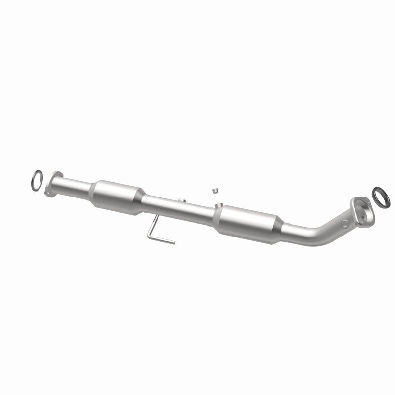 Magnaflow 24487 MagnaFlow Conv DF 05-08 Tacoma 2.7 Rear